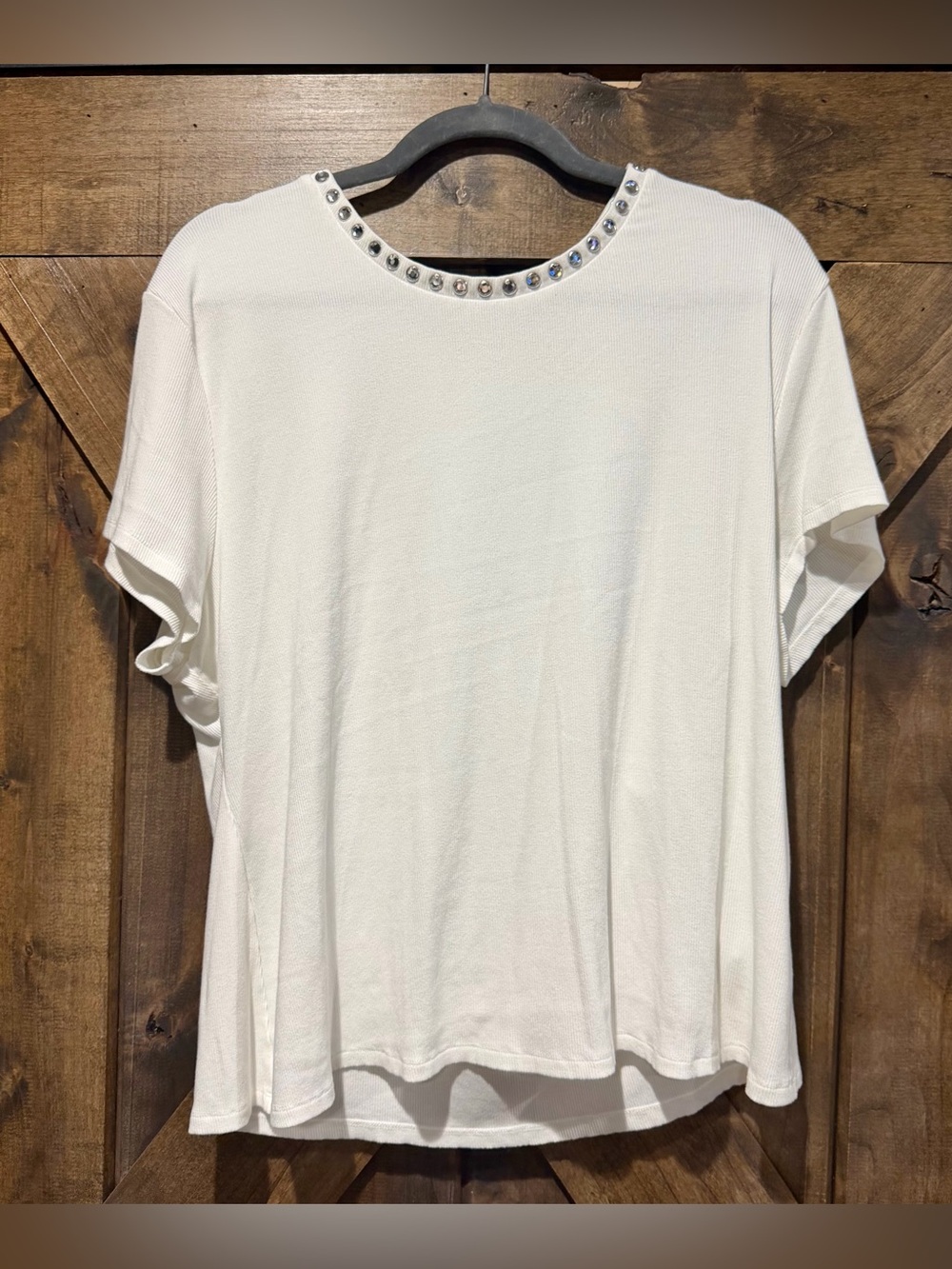 Generation Love White Ribbed Zip Back Rhinestone Top - Picture 10 of 13